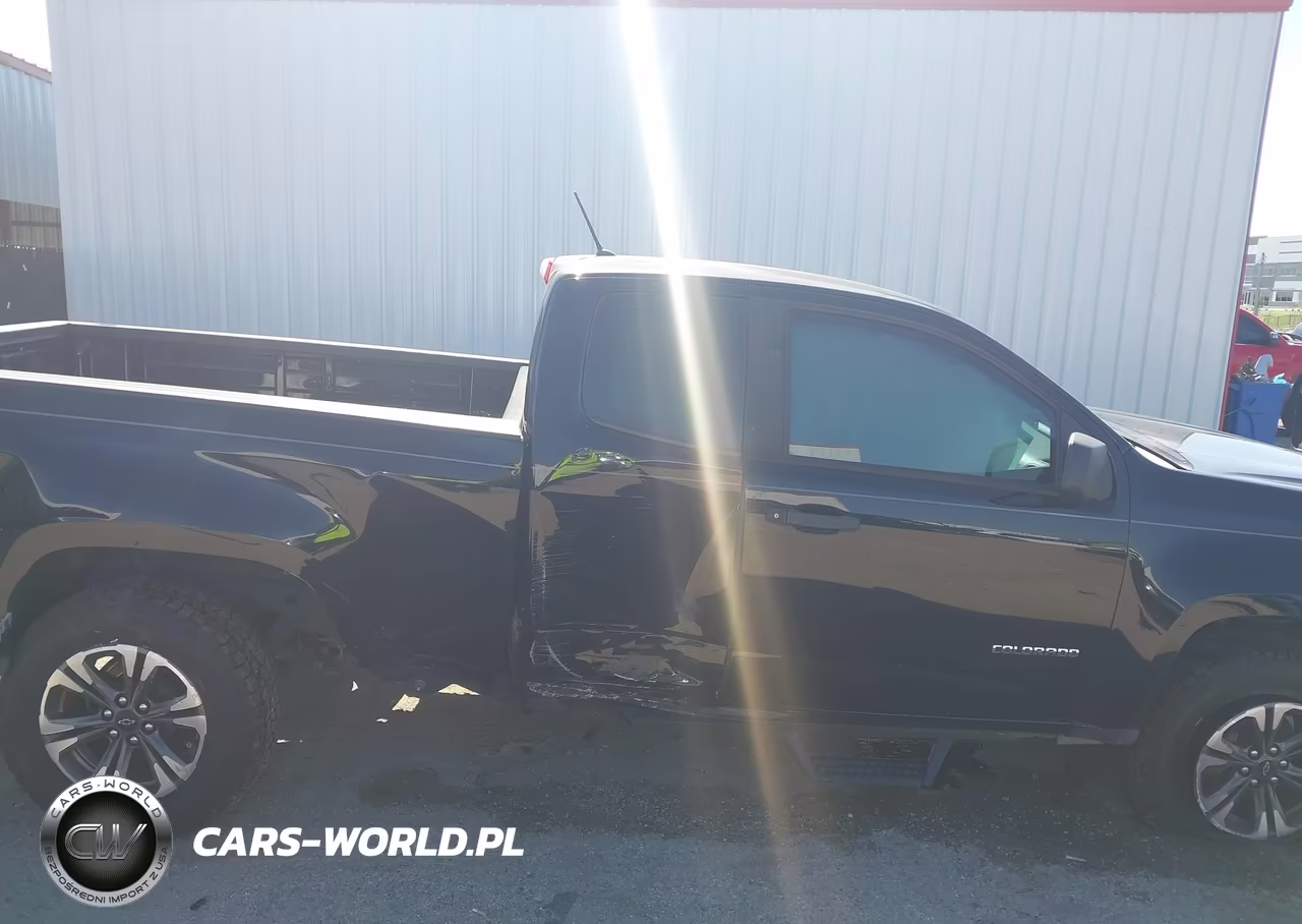 2018 Chevrolet Colorado Wt VIN:1GCHSBEAXJ1160442 - 5