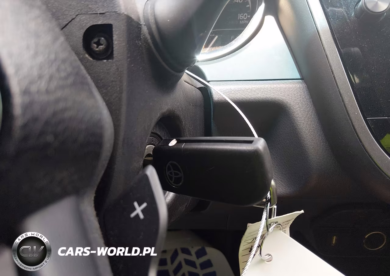 2020 Toyota Camry Se VIN:4T1G11AKXLU919529 - 11