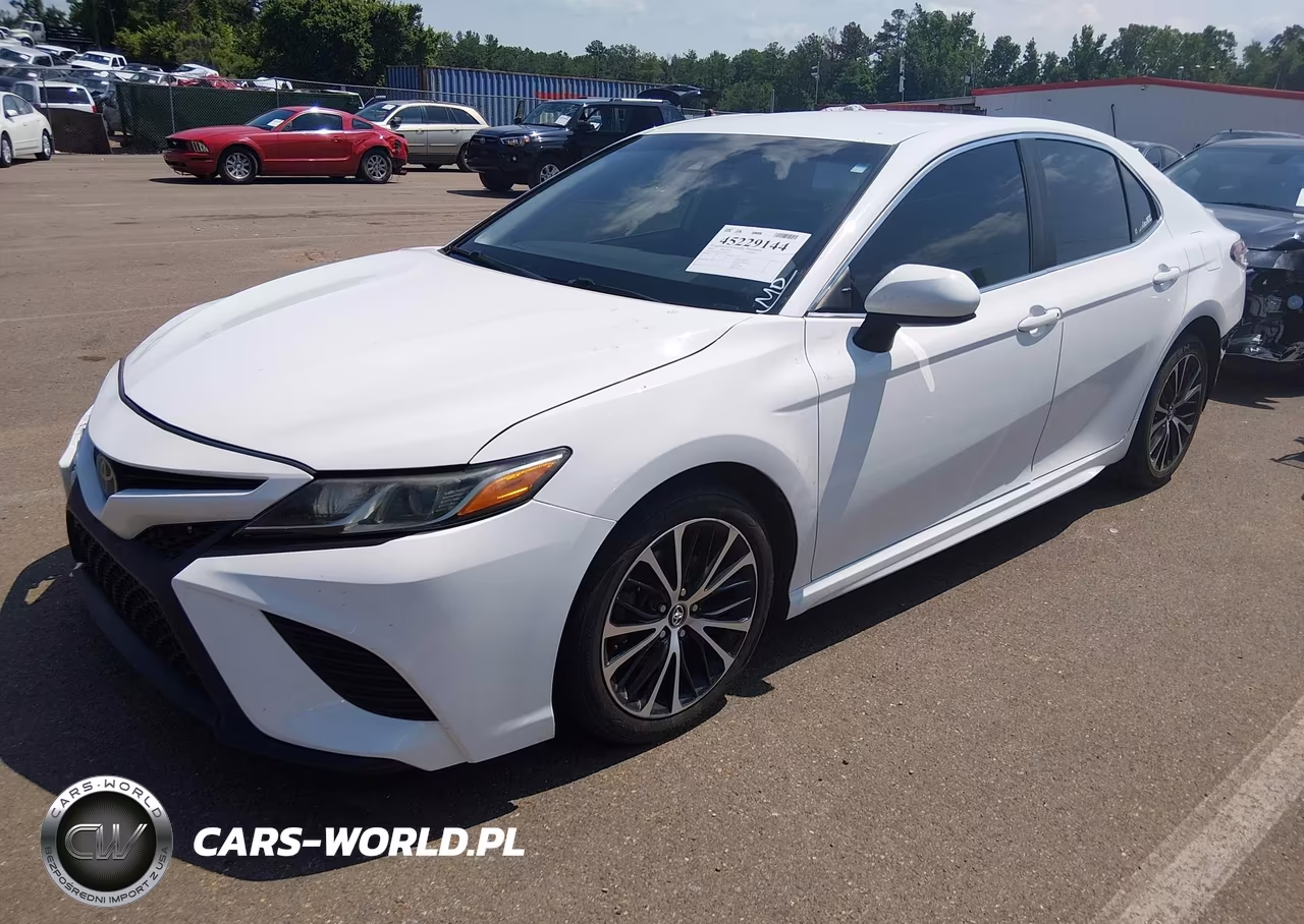 2020 Toyota Camry Se VIN:4T1G11AKXLU919529 - 2