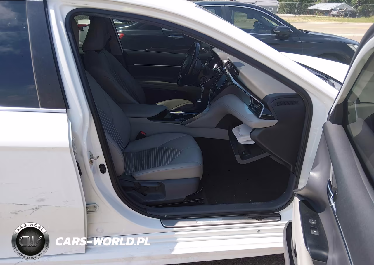 2020 Toyota Camry Se VIN:4T1G11AKXLU919529 - 5