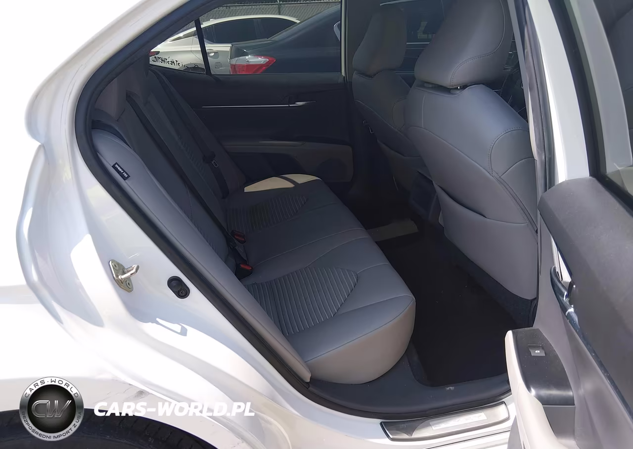 2020 Toyota Camry Se VIN:4T1G11AKXLU919529 - 8