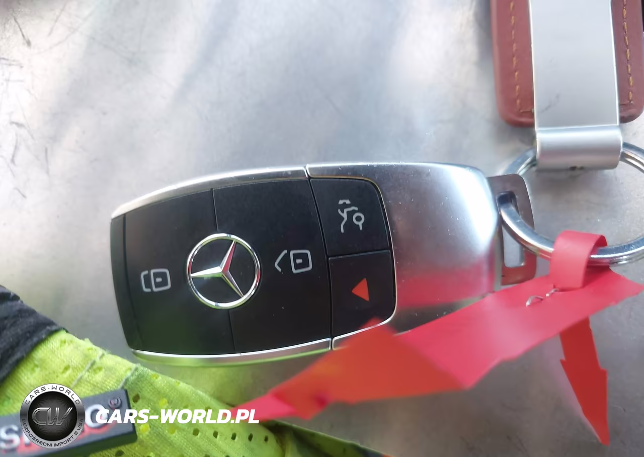 2019 Mercedes-Benz C 300 VIN:WDDWJ8DB7KF779145 - 11