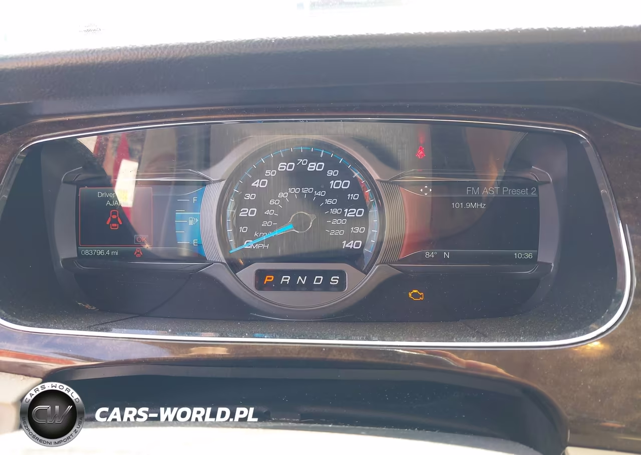 2018 Ford Taurus Limited VIN:1FAHP2F86JG124800 - 7
