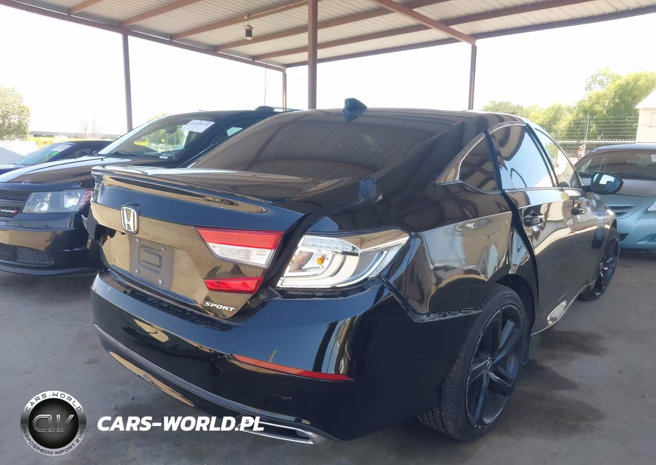 2018 Honda Accord Sport VIN:1HGCV1F32JA118120 - 4