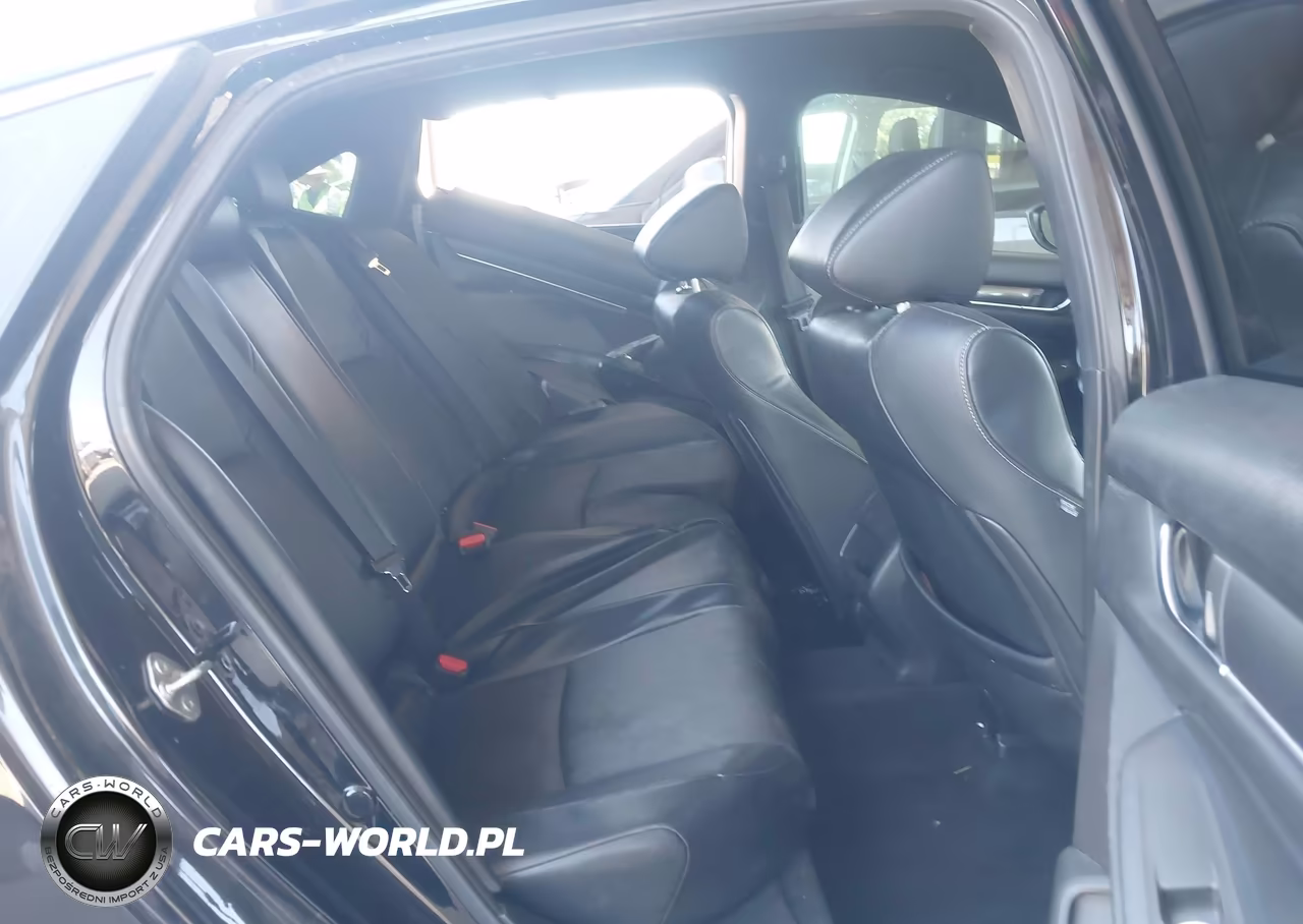 2018 Honda Accord Sport VIN:1HGCV1F32JA118120 - 8