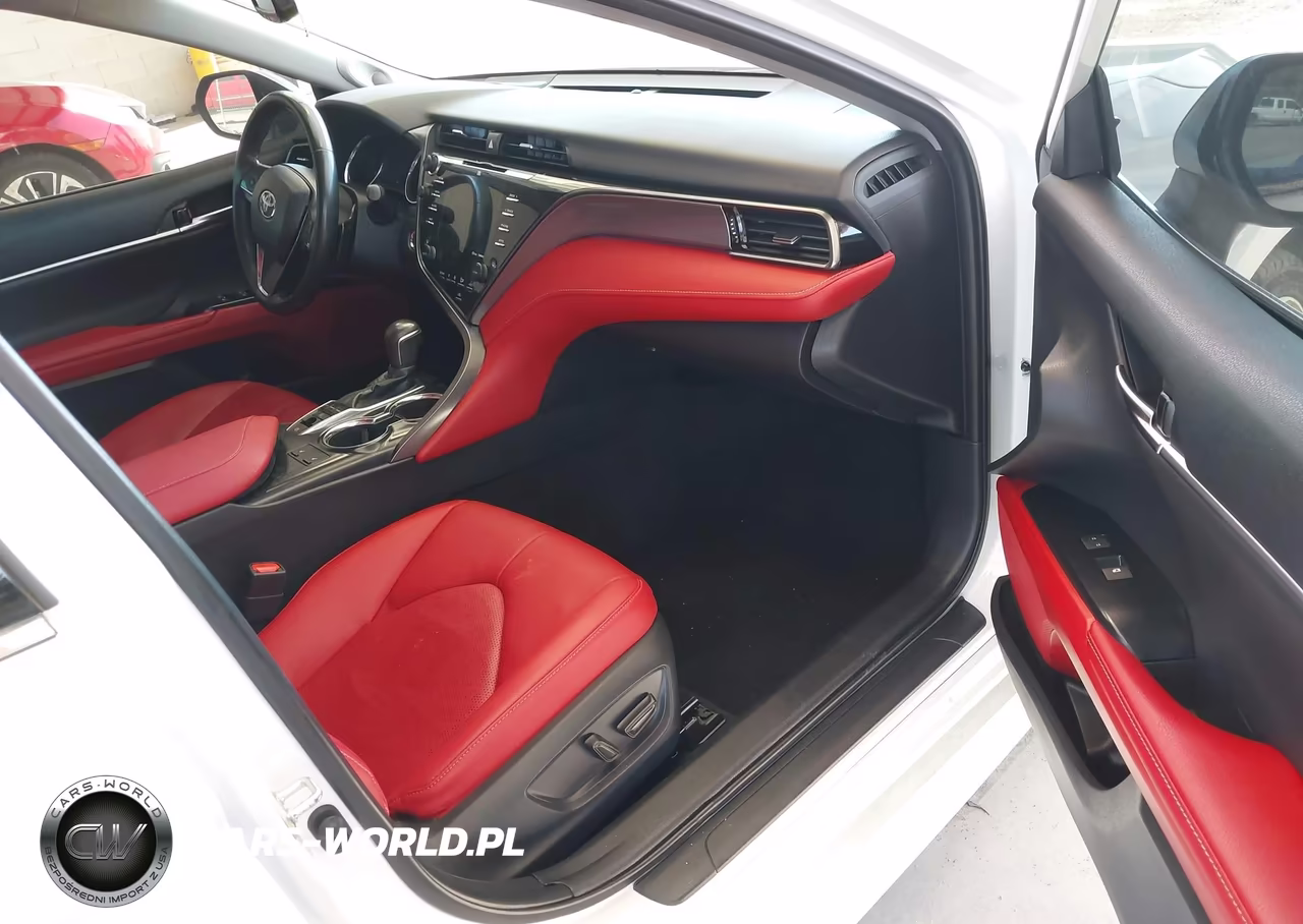 2019 Toyota Camry Xse VIN:4T1B61HK3KU831504 - 5