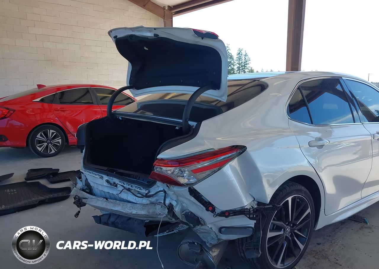 2019 Toyota Camry Xse VIN:4T1B61HK3KU831504 - 6