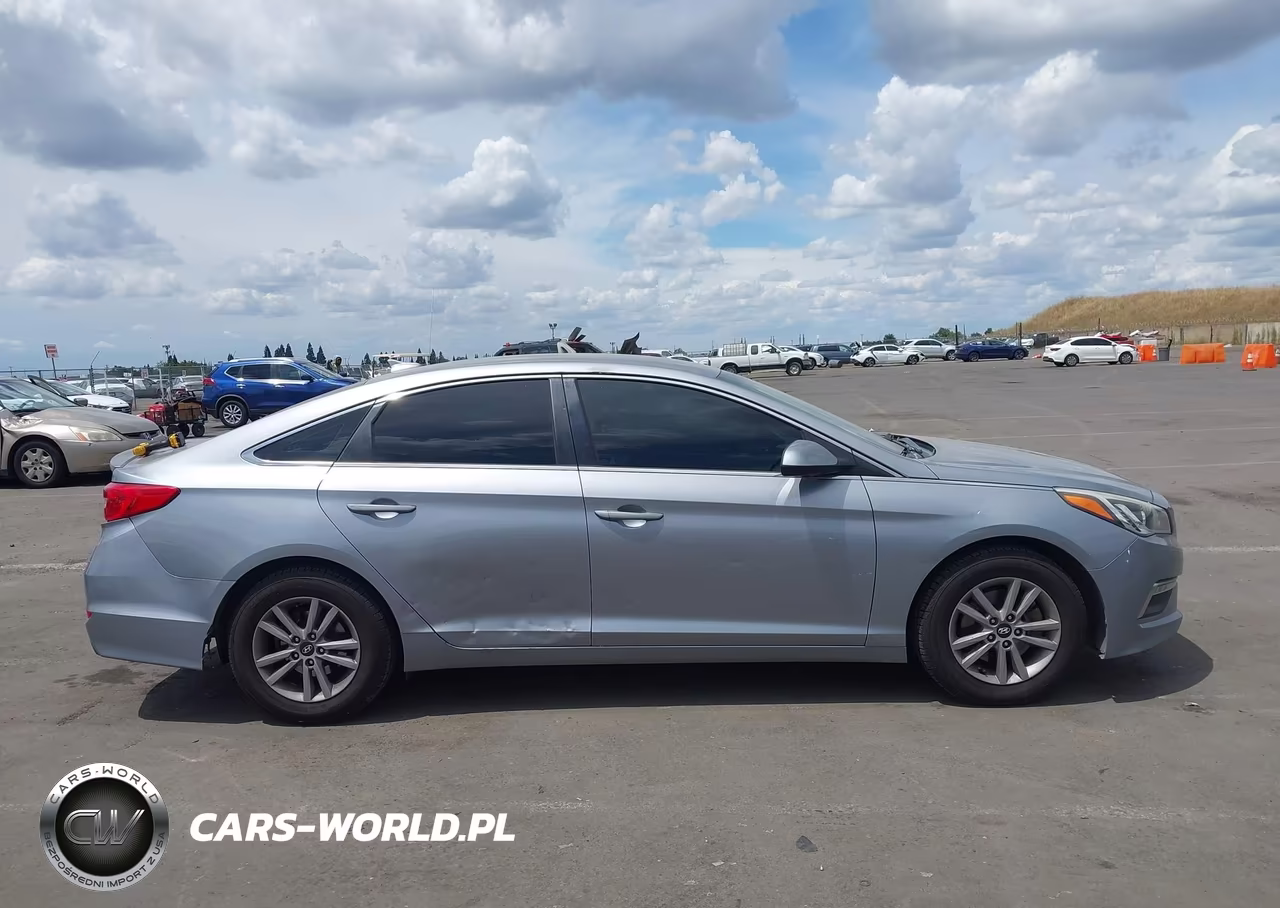 2015 Hyundai Sonata Se VIN:5NPE24AF8FH167888 - 13