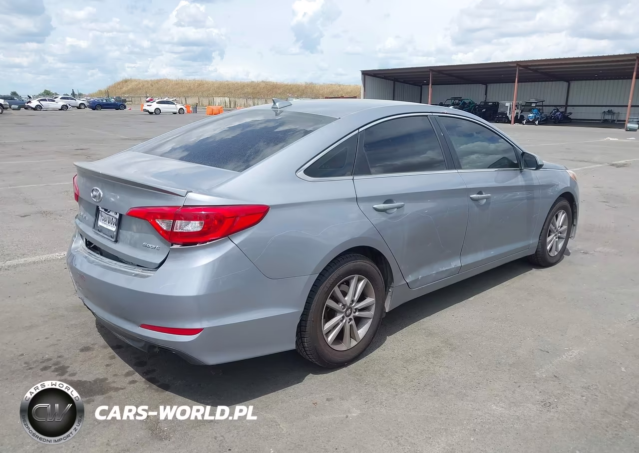 2015 Hyundai Sonata Se VIN:5NPE24AF8FH167888 - 4