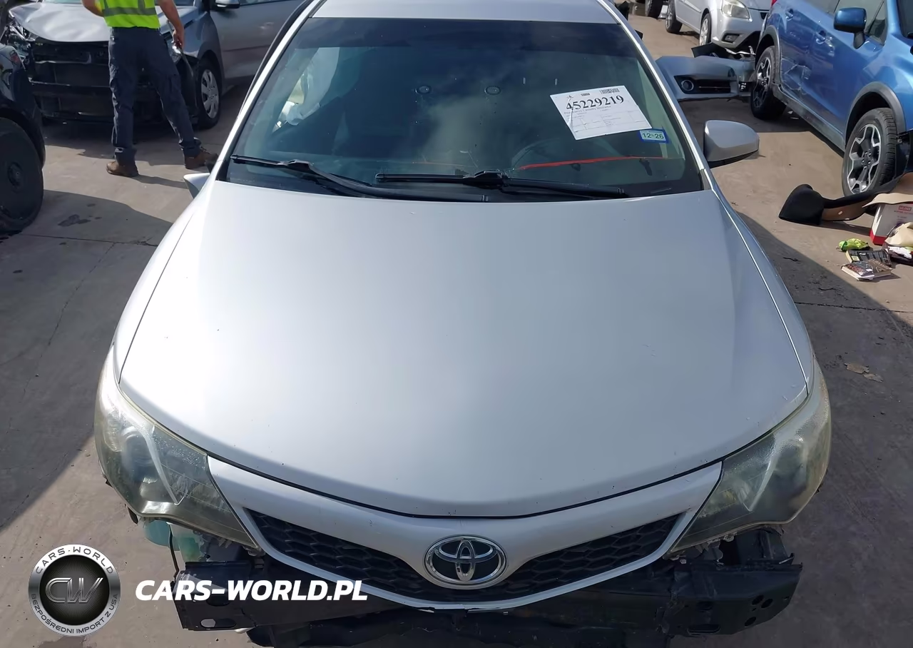 2014 Toyota Camry Se VIN:4T1BF1FK1EU404720 - 12