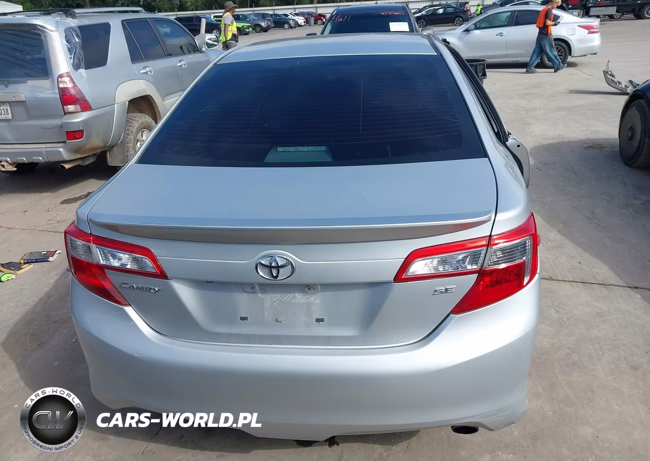 2014 Toyota Camry Se VIN:4T1BF1FK1EU404720 - 16