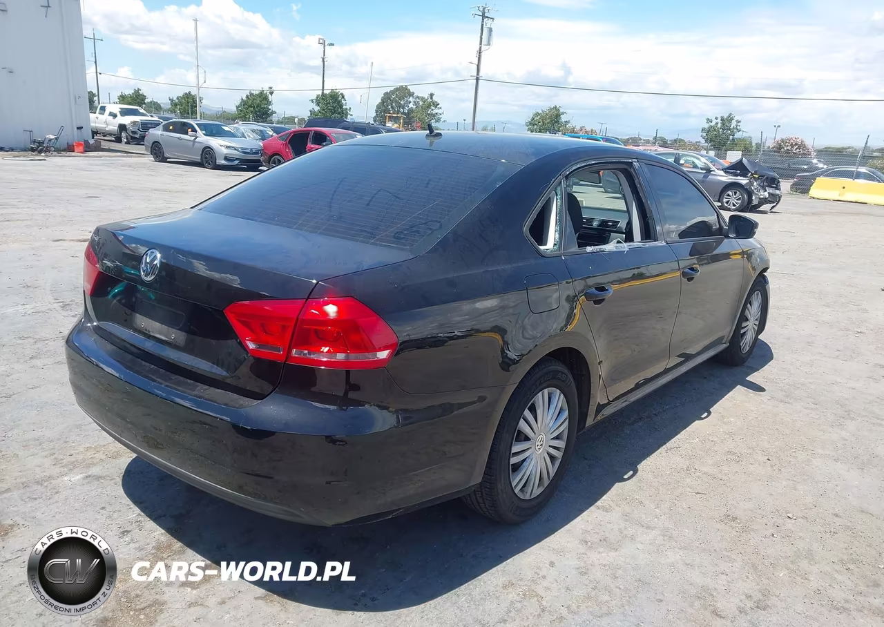 2014 Volkswagen Passat 2.5L S VIN:1VWAP7A34EC019672 - 4