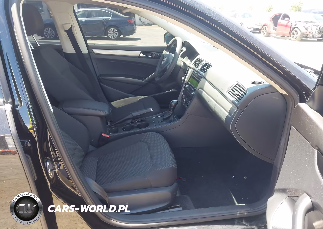 2014 Volkswagen Passat 2.5L S VIN:1VWAP7A34EC019672 - 5