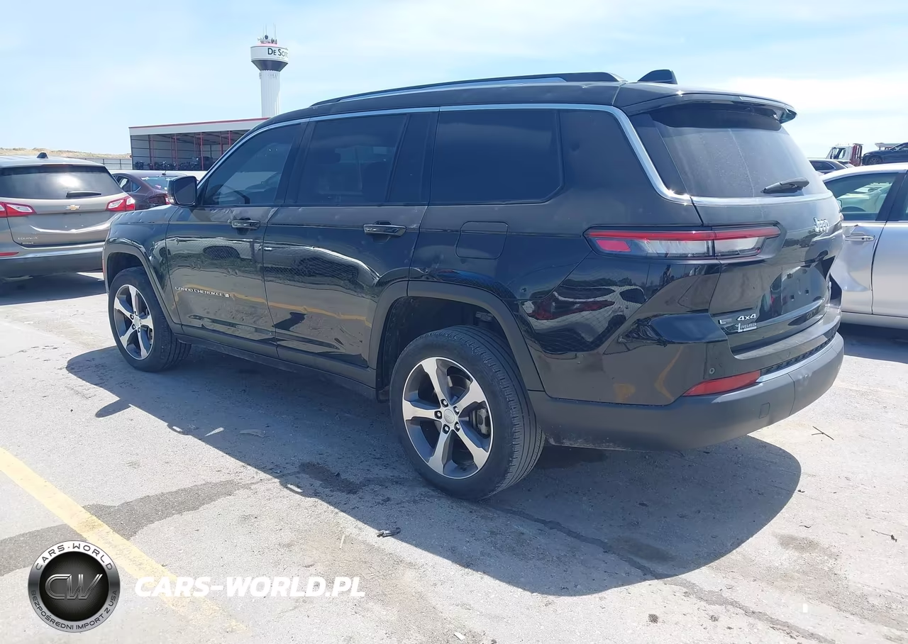 2023 Jeep Grand Cherokee L Limited 4X4 VIN:1C4RJKBG5P8775531 - 3