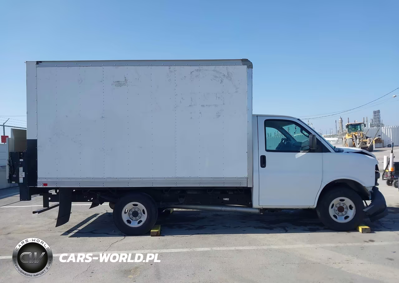 2020 Chevrolet Express Cutaway Work Van VIN:1GB0GRFP3L1185071 - 12