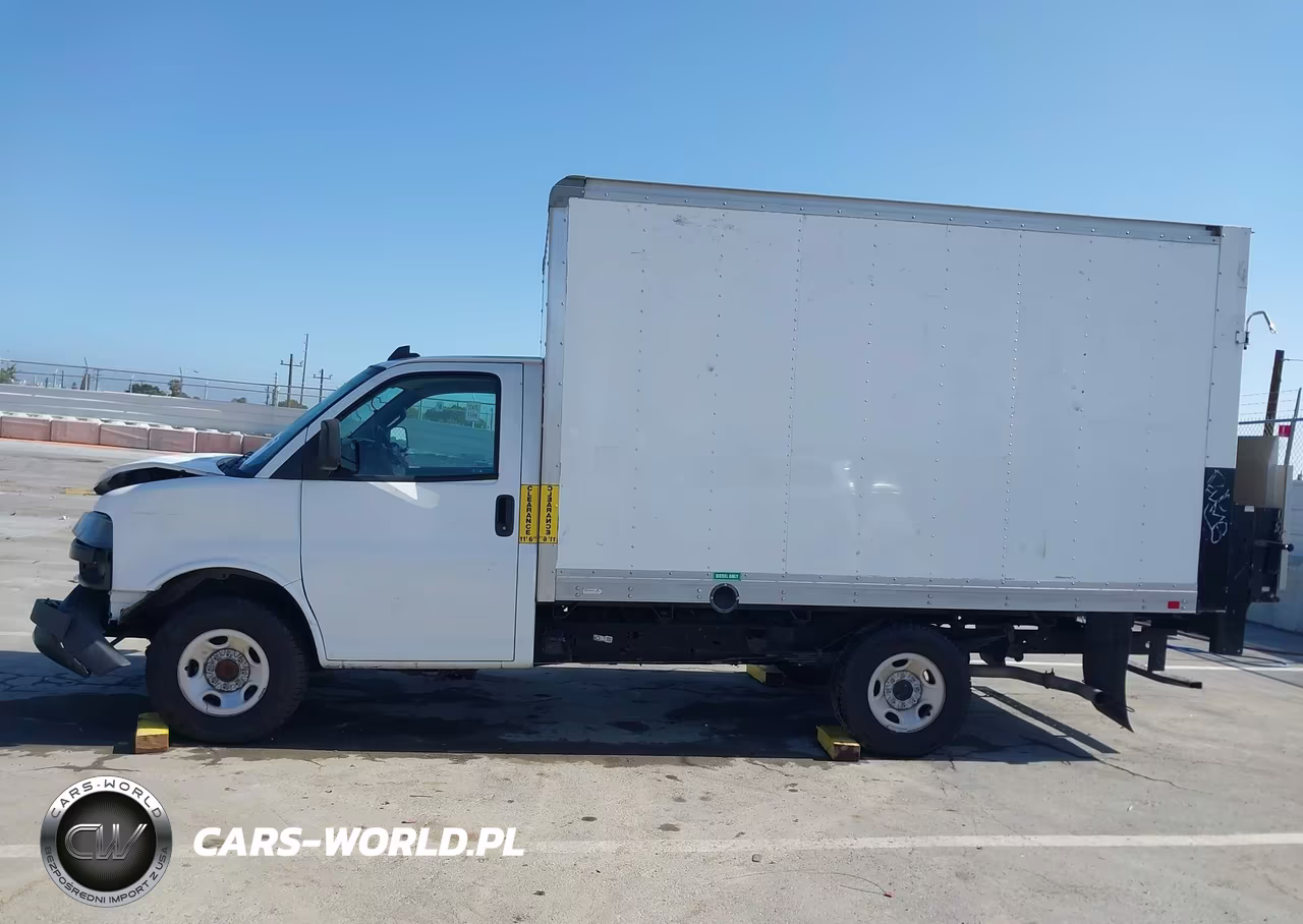 2020 Chevrolet Express Cutaway Work Van VIN:1GB0GRFP3L1185071 - 13