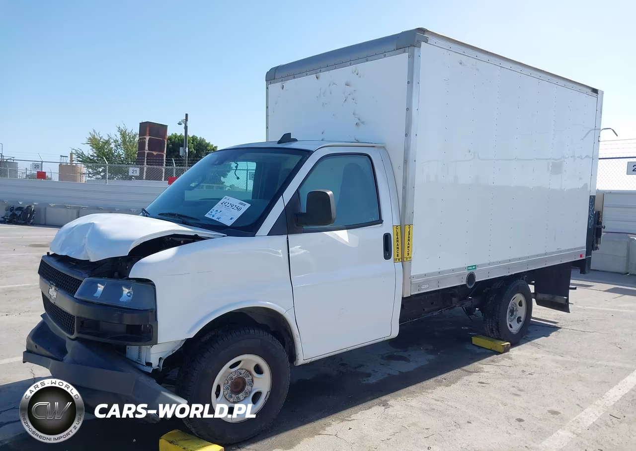 2020 Chevrolet Express Cutaway Work Van VIN:1GB0GRFP3L1185071 - 2