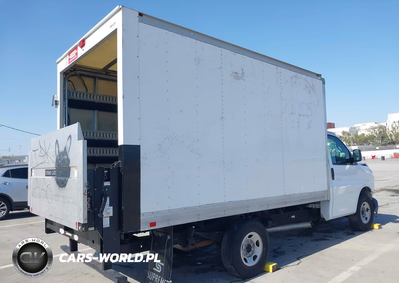 2020 Chevrolet Express Cutaway Work Van VIN:1GB0GRFP3L1185071 - 4