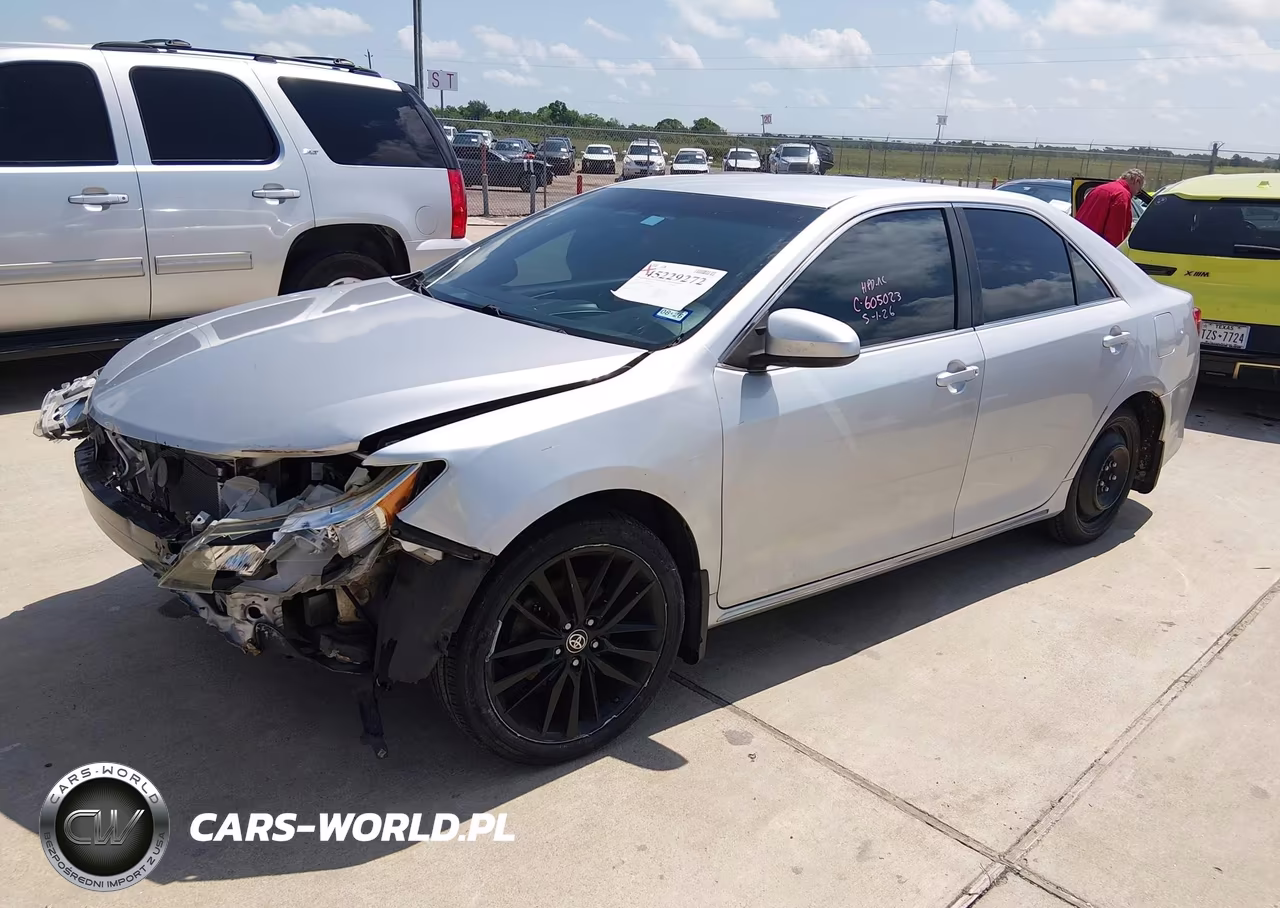 2014 Toyota Camry Le VIN:4T4BF1FK4ER442822 - 2