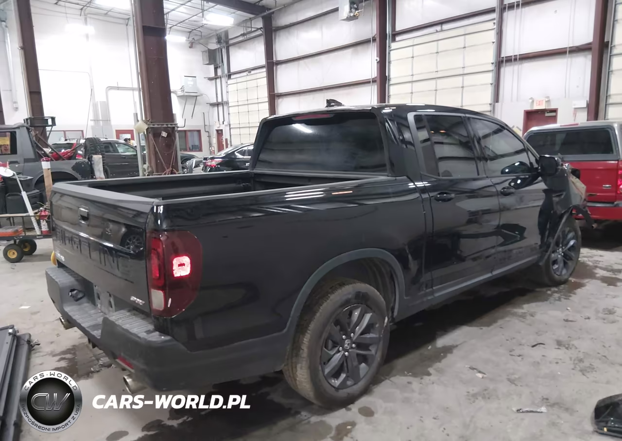 2024 Honda Ridgeline Sport VIN:5FPYK3F15RB029515 - 4