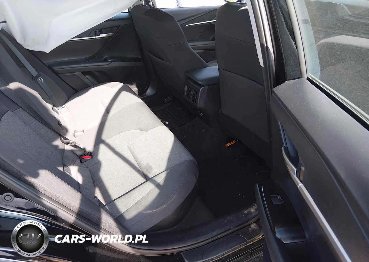 2025 Toyota Camry Le VIN:4T1DBADK9SU516913 - 8