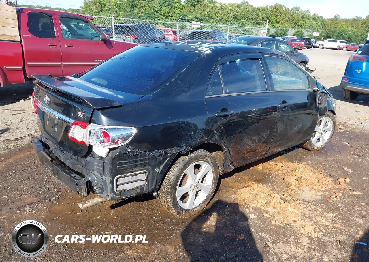 2012 Toyota Corolla S VIN:2T1BU4EE2CC915385 - 4