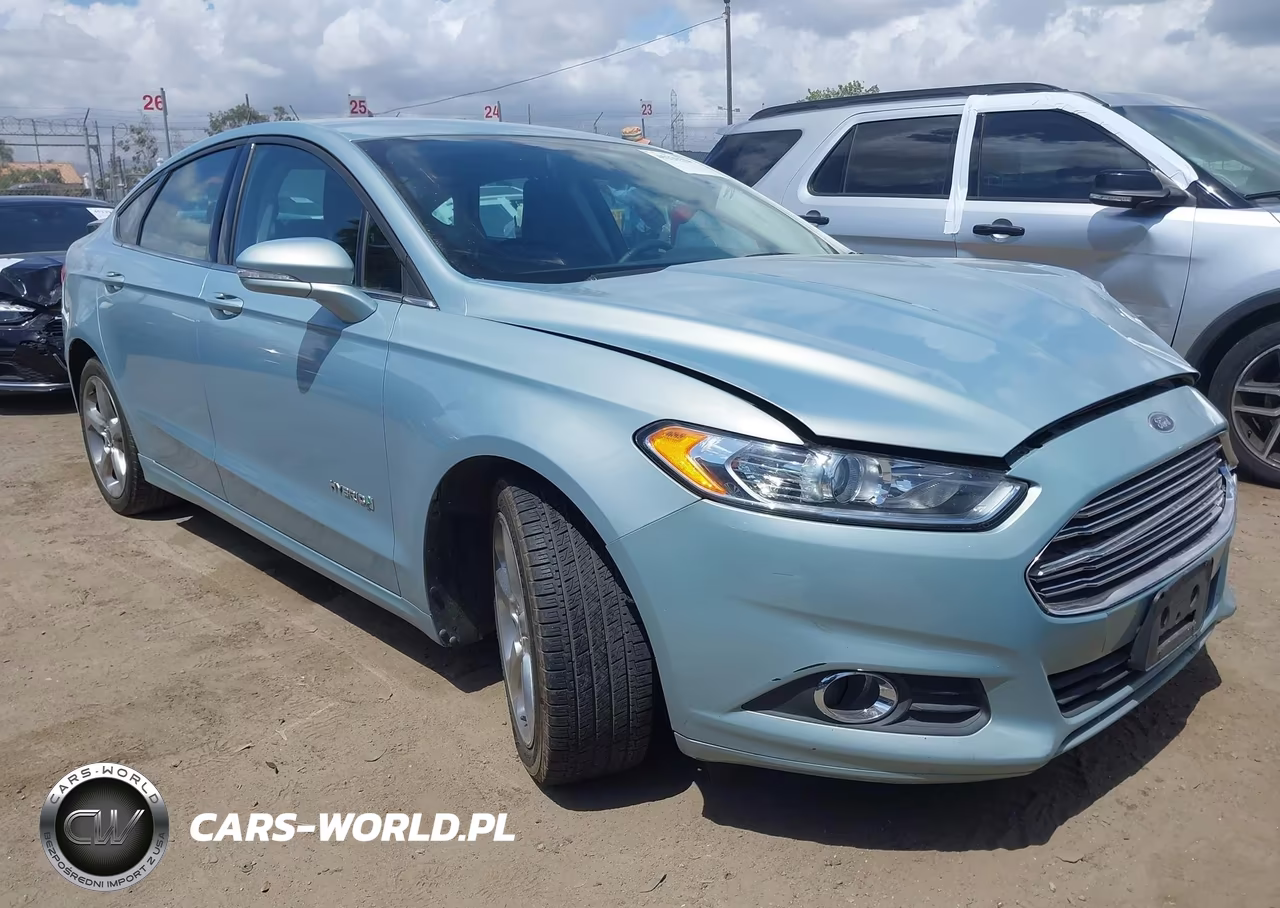 2014 Ford Fusion Hybrid Se – zdjęcie 1 z 15
