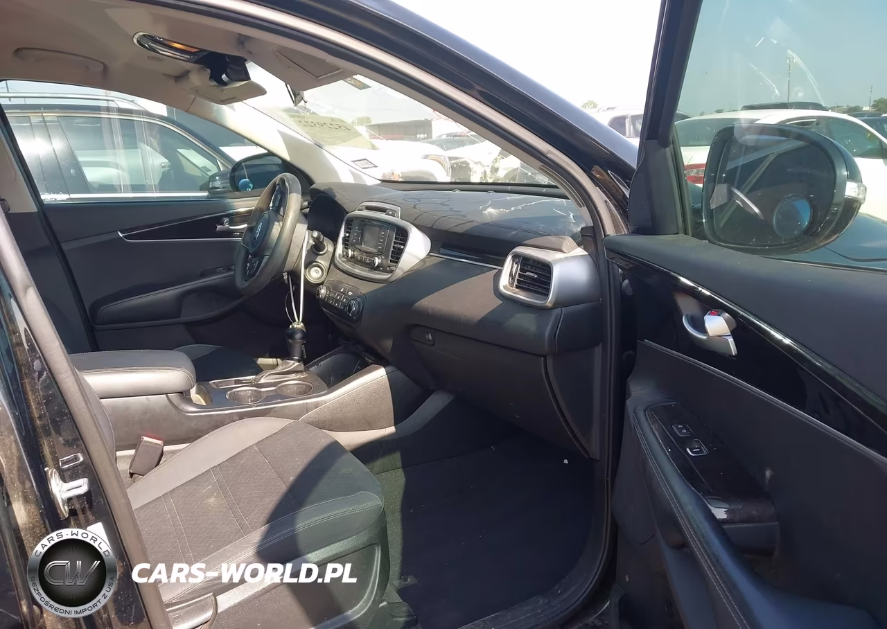 2018 Kia Sorento 2.4L L VIN:5XYPG4A37JG418612 - 5