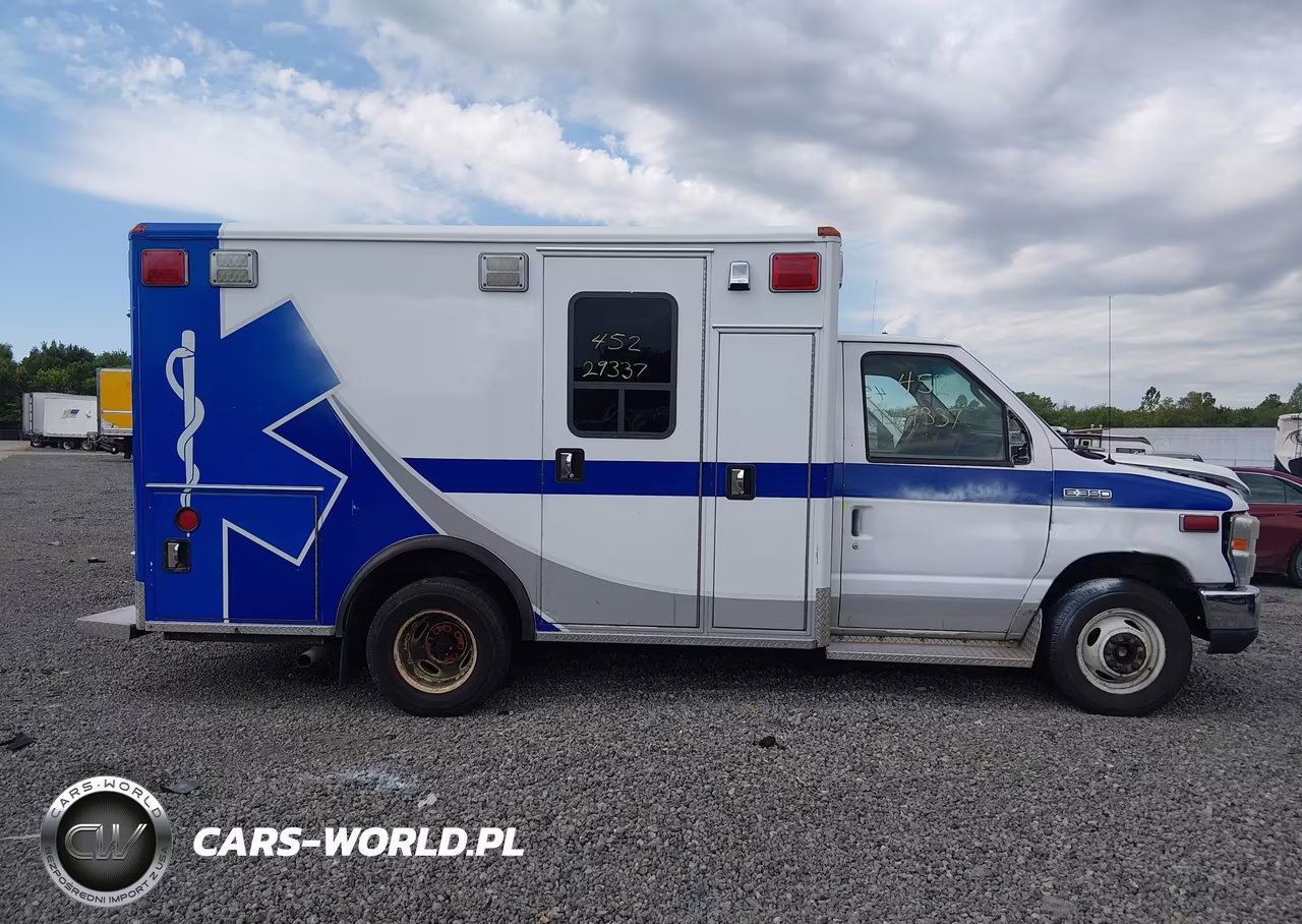2016 Ford E-350 Cutaway VIN:1FDWE3FS1GDC55857 - 13