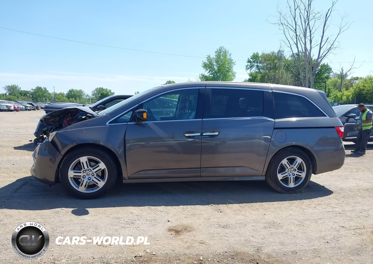 2012 Honda Odyssey Touring-Touring Elite VIN:5FNRL5H92CB065291 - 14
