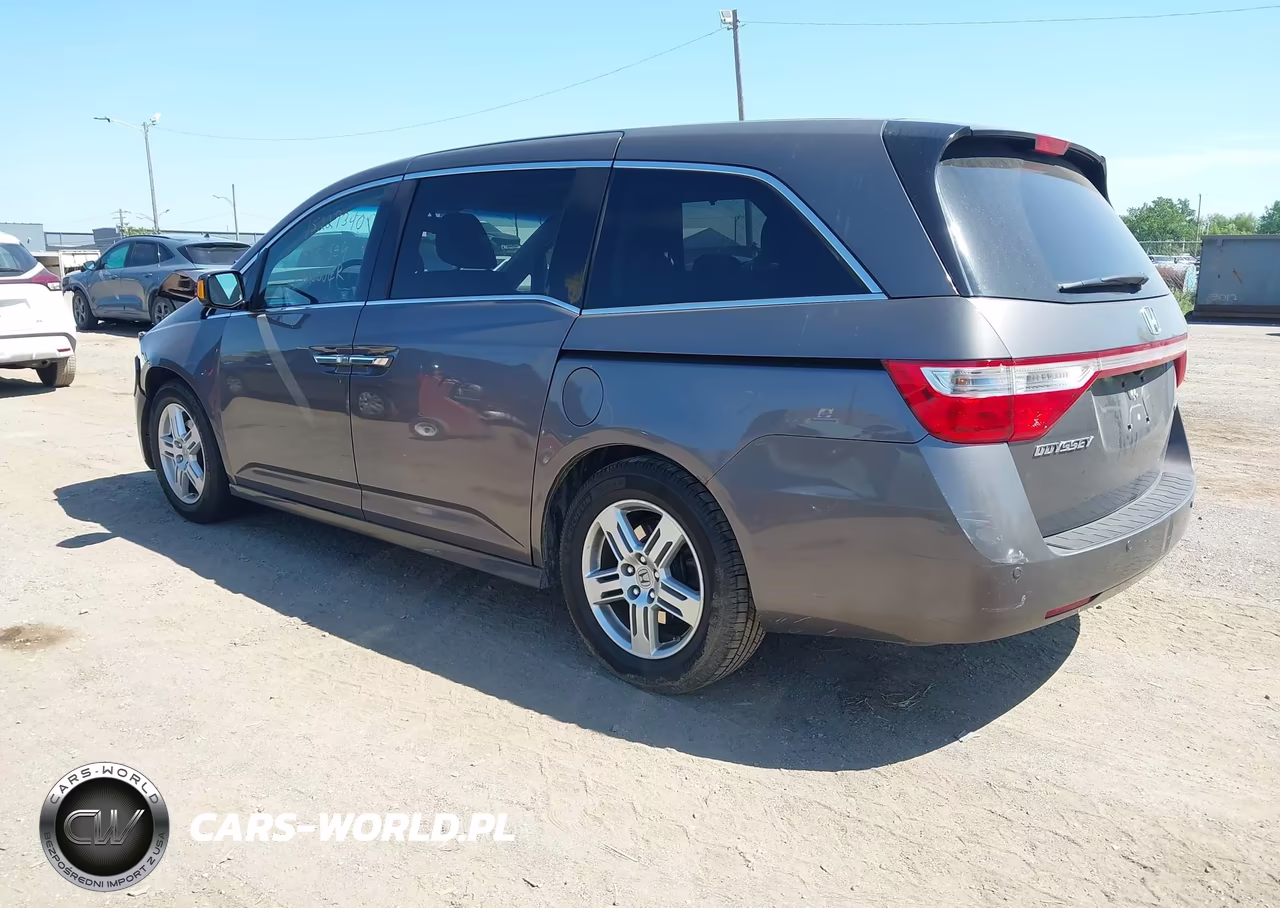 2012 Honda Odyssey Touring-Touring Elite VIN:5FNRL5H92CB065291 - 3
