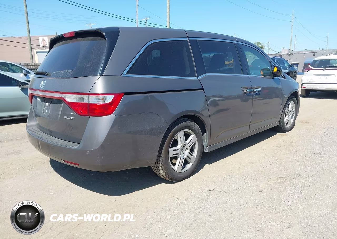 2012 Honda Odyssey Touring-Touring Elite VIN:5FNRL5H92CB065291 - 4