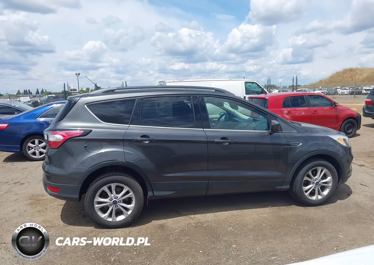 2018 Ford Escape Se VIN:1FMCU0GD5JUC77033 - 13