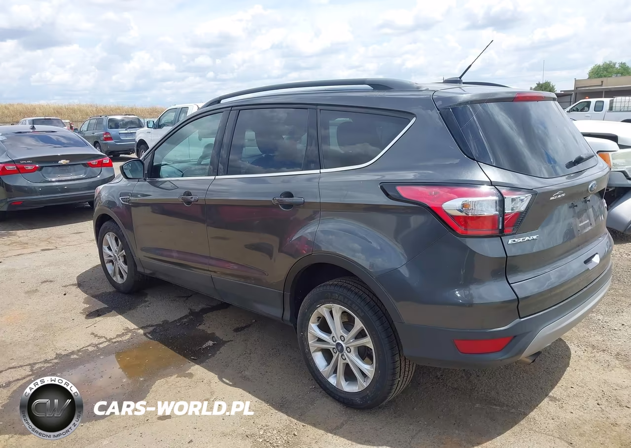 2018 Ford Escape Se VIN:1FMCU0GD5JUC77033 - 3