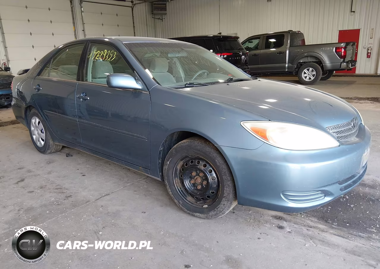 2002 Toyota Camry Le – zdjęcie 1 z 16