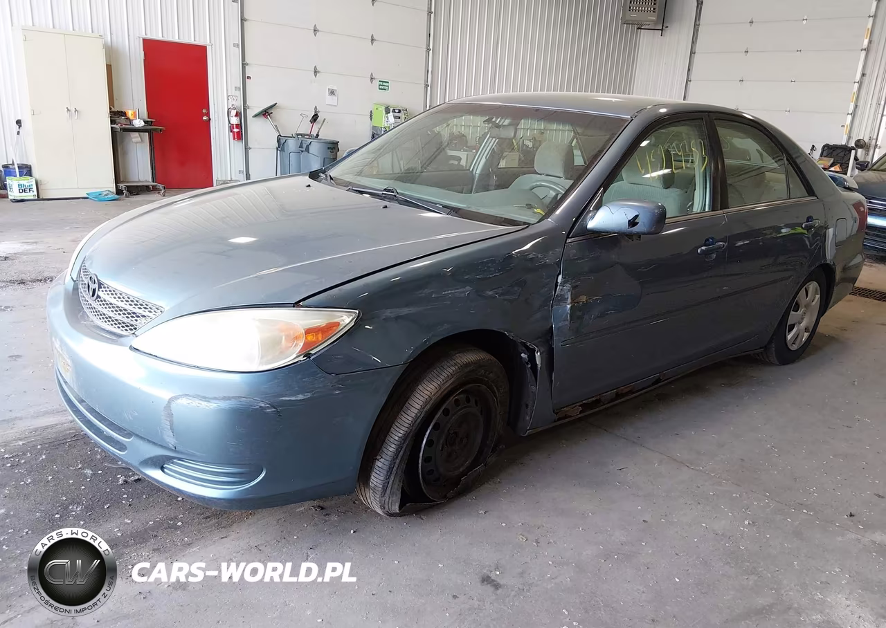 2002 Toyota Camry Le VIN:4T1BE32K02U552129 - 2