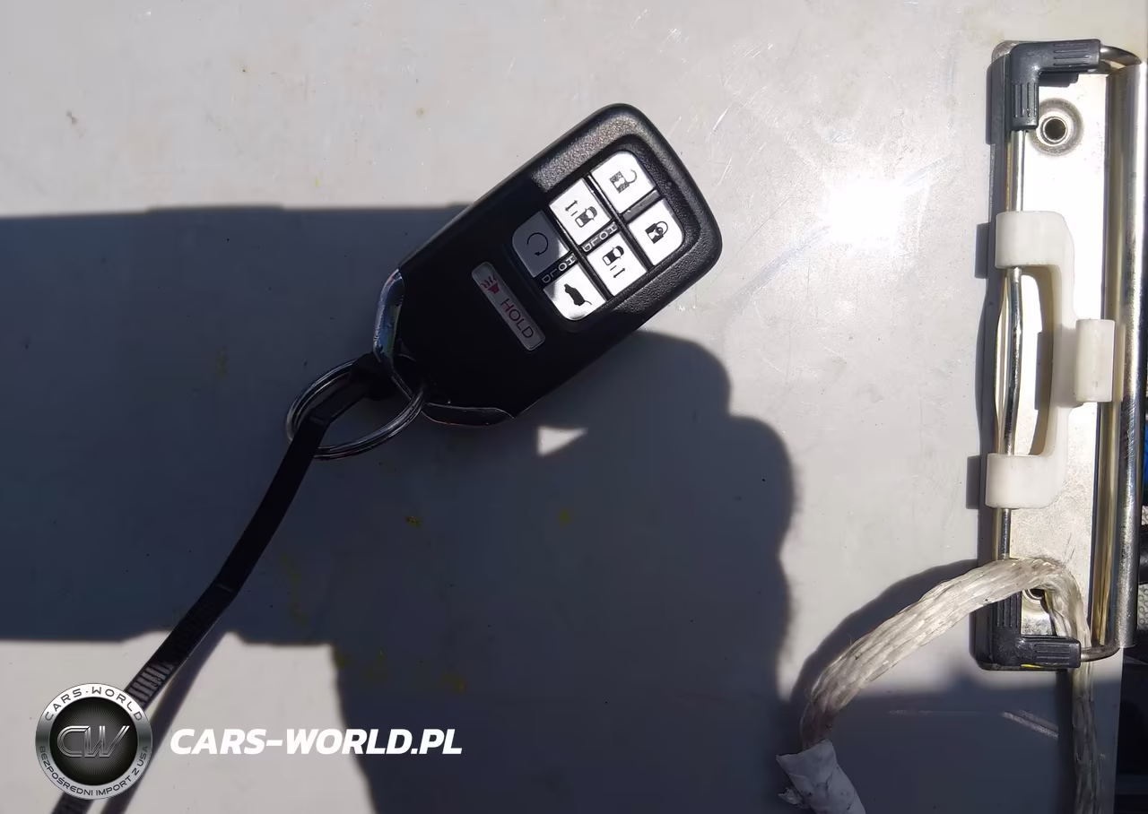 2021 Honda Odyssey Elite VIN:5FNRL6H95MB016304 - 11