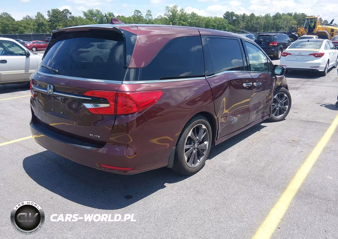 2021 Honda Odyssey Elite VIN:5FNRL6H95MB016304 - 4