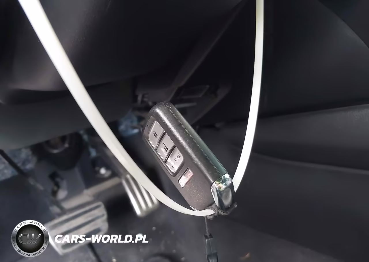 2018 Honda Accord Sport VIN:1HGCV1F33JA261240 - 11