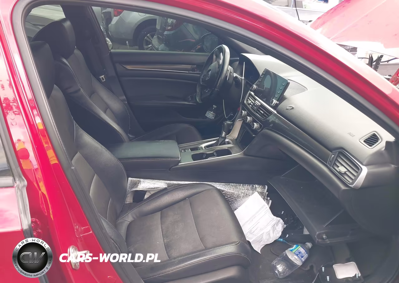 2018 Honda Accord Sport VIN:1HGCV1F33JA261240 - 5