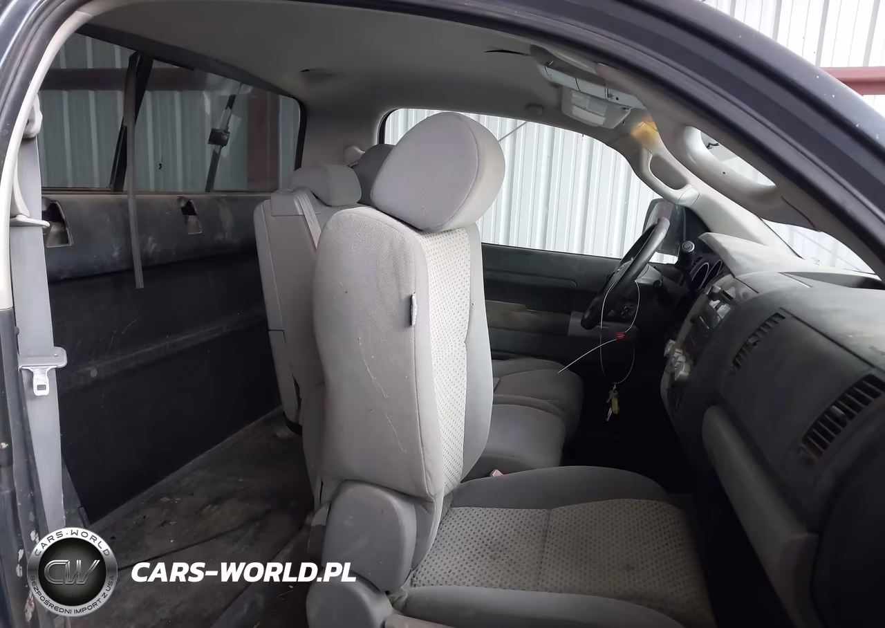 2007 Toyota Tundra Base V8 VIN:5TFLT52147X003248 - 8