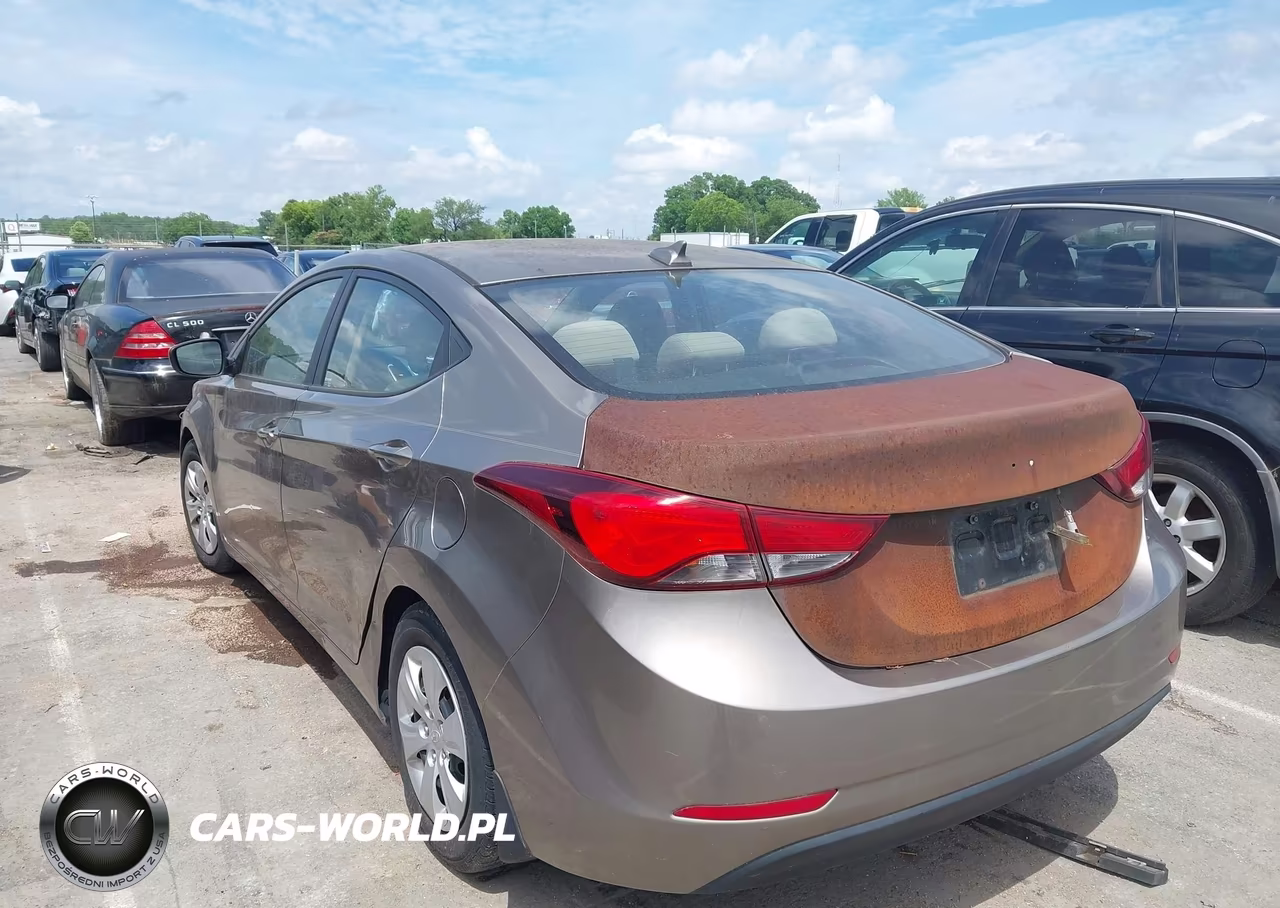 2016 Hyundai Elantra Se VIN:5NPDH4AE8GH789491 - 3