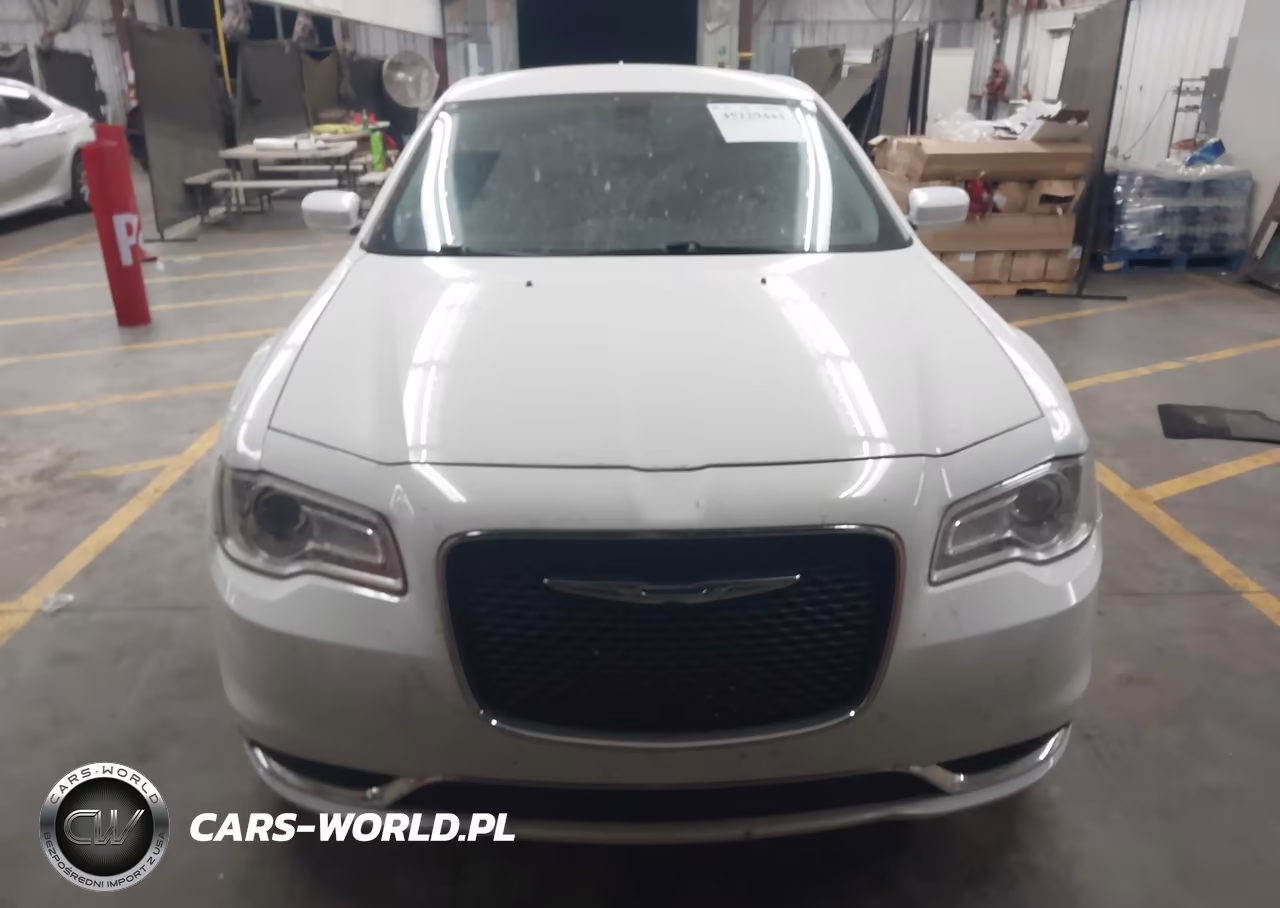 2017 Chrysler 300 Limited VIN:2C3CCAAG3HH663791 - 12