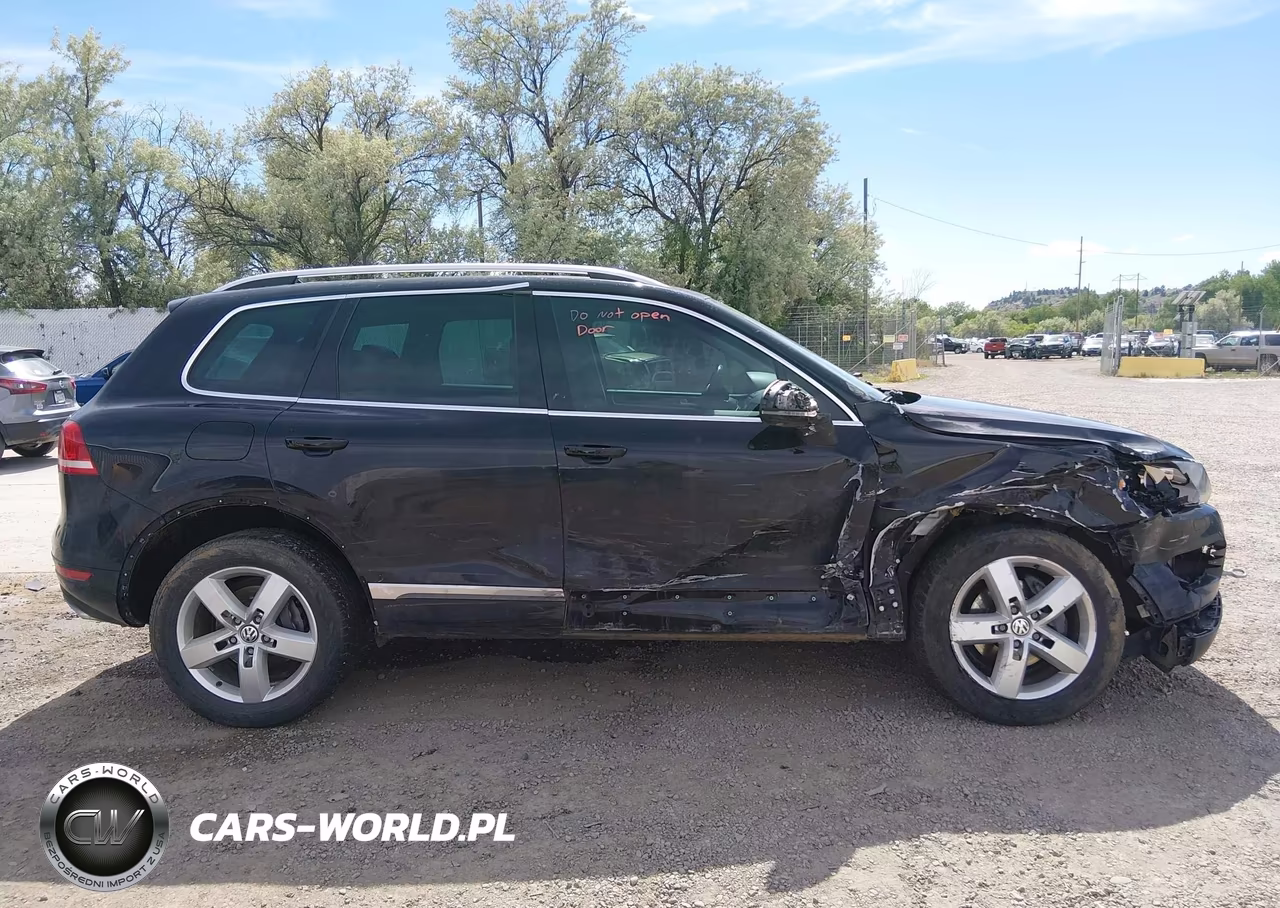 2012 Volkswagen Touareg Vr6 Lux VIN:WVGFF9BP0CD001133 - 14