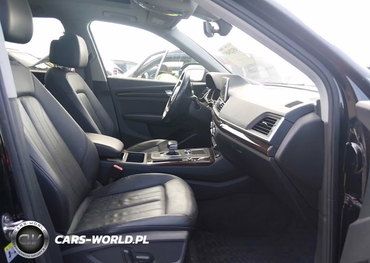 2018 Audi Q5 2.0T Premium-2.0T Tech Premium VIN:WA1ANAFY7J2227386 - 5