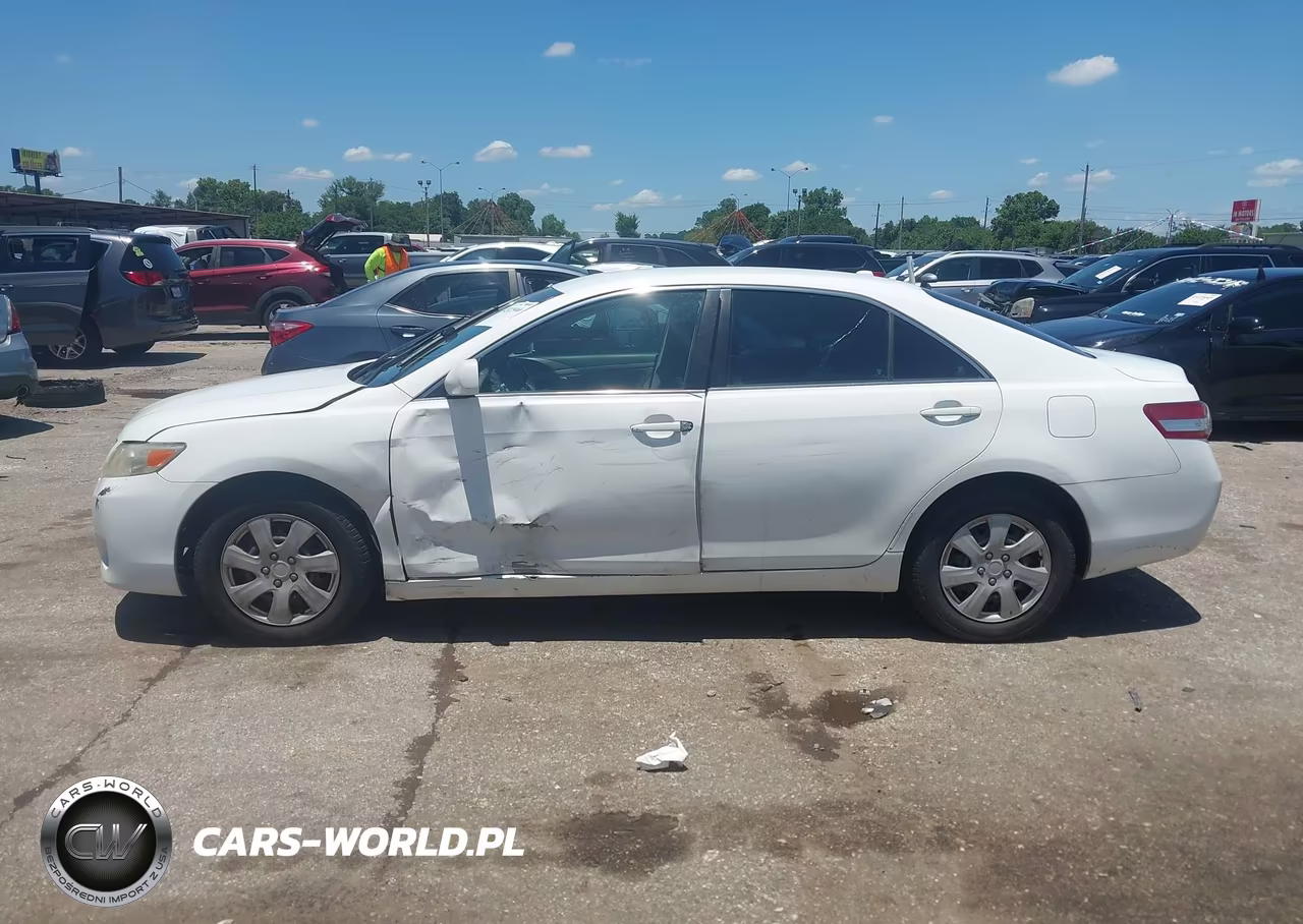 2011 Toyota Camry Le VIN:4T4BF3EK0BR098527 - 14