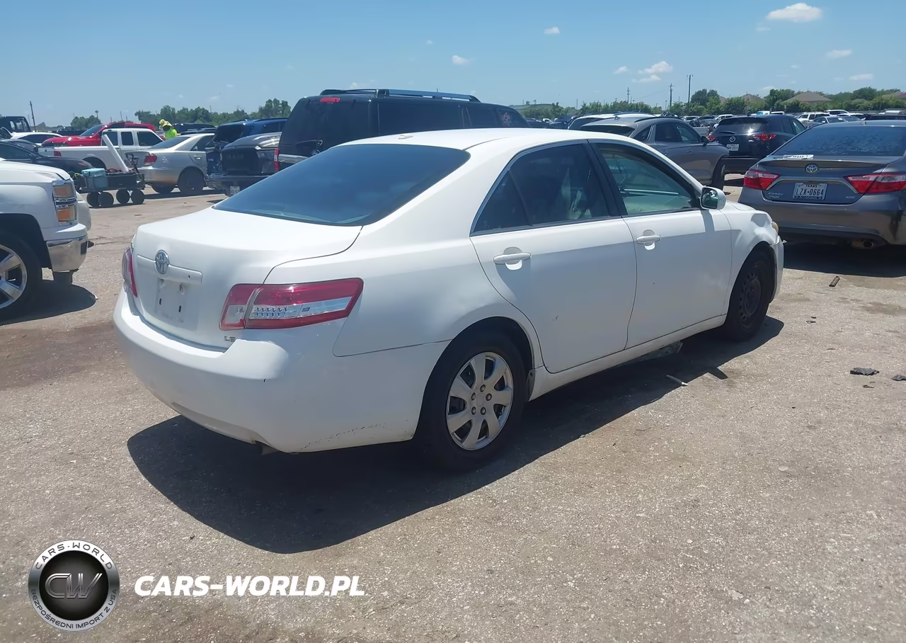 2011 Toyota Camry Le VIN:4T4BF3EK0BR098527 - 4