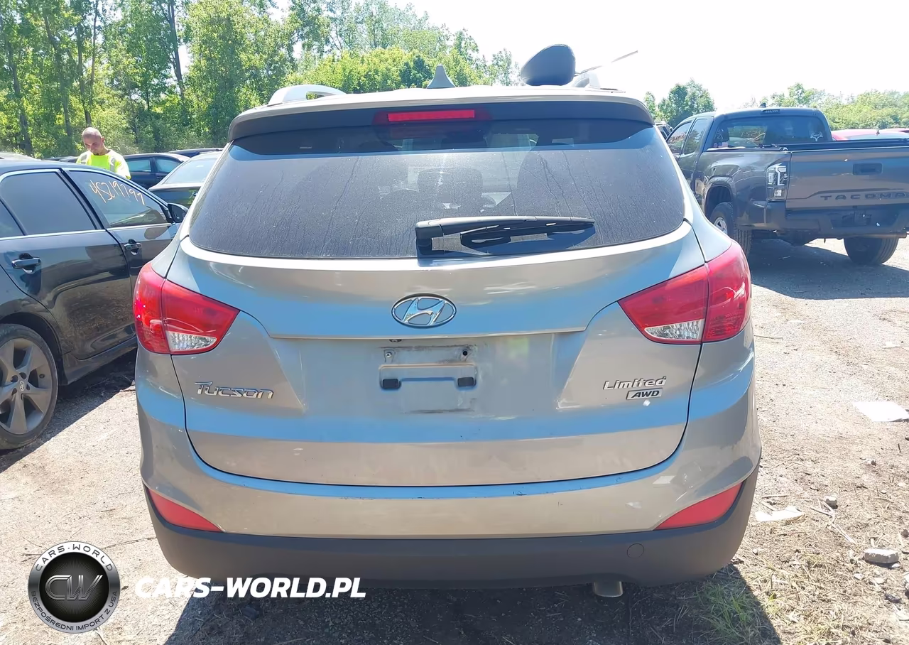 2014 Hyundai Tucson Limited VIN:KM8JUCAG3EU799533 - 16