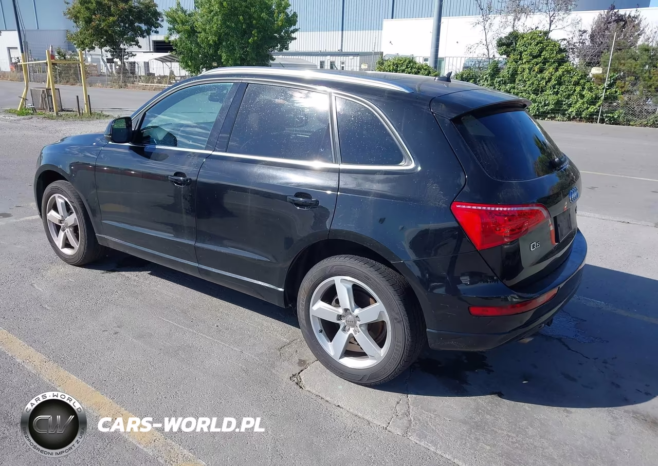2012 Audi Q5 2.0T Premium VIN:WA1LFAFPXCA015541 - 3