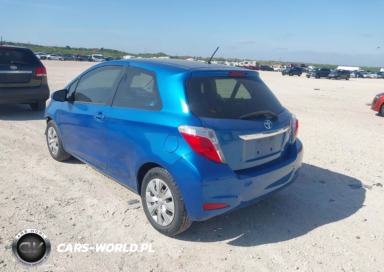 2013 Toyota Yaris L-Le VIN:JTDJTUD39DD550142 - 3
